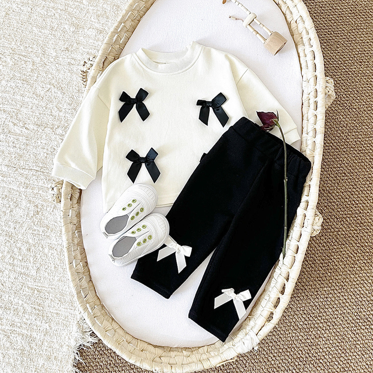 Bow tie round neck hoodie two-piece set for babies