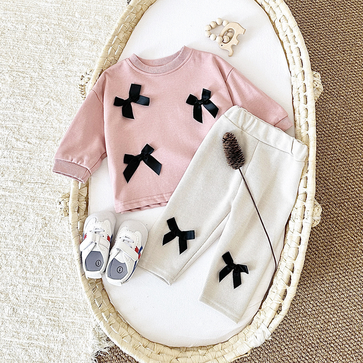 Bow tie round neck hoodie two-piece set for babies