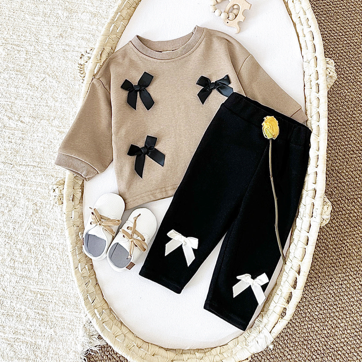 Bow tie round neck hoodie two-piece set for babies